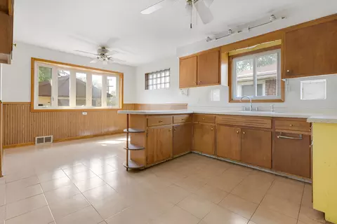 Kitchen - 2204 W 14th St, Broadview, IL 60155 photo 1 of 3