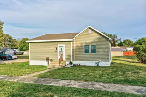 401 S 5th Ave, Streator, IL 61364