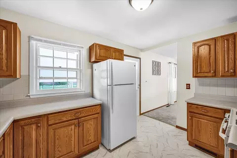 Kitchen - 403 Delmar Ln, Bloomington, IL 61701 photo 3 of 3
