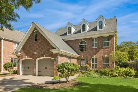 211 Justina St, Hinsdale, IL 60521