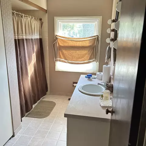 1314 174th St, East Hazel Crest, IL 60429 photo 3