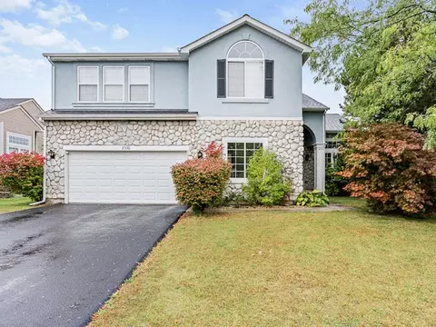 2330 Somerset Ln, Mundelein, IL 60060