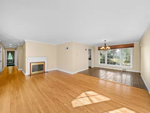 1125 Golfview Rd, Glenview, IL 60025 photo 8