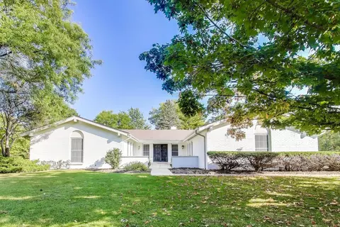 1627 S Ridge Rd, Lake Forest, IL 60045
