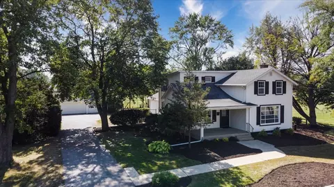 2116 Black Rd, Joliet, IL 60435