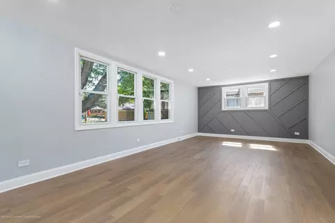 Living - 14733 Clark St, Dolton, IL 60419 photo 4 of 7