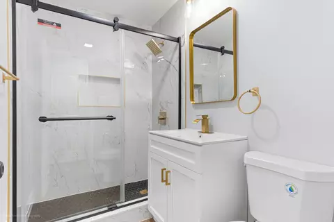 Bath - 14733 Clark St, Dolton, IL 60419 photo 1 of 2