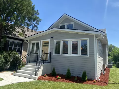 213 Ashland Ave, River Forest, IL 60305