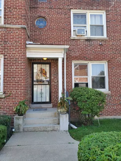5341 S Wabash St #5347, Chicago, IL 60653