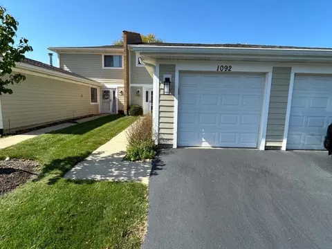 1092 E Cottonwood Way, Palatine, IL 60074