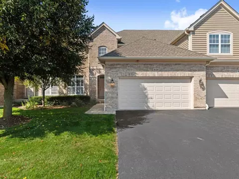 824 Stone Canyon Cir #C2, Inverness, IL 60010