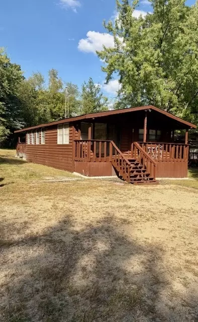 21244 Woodhaven, Sublette, IL 61367