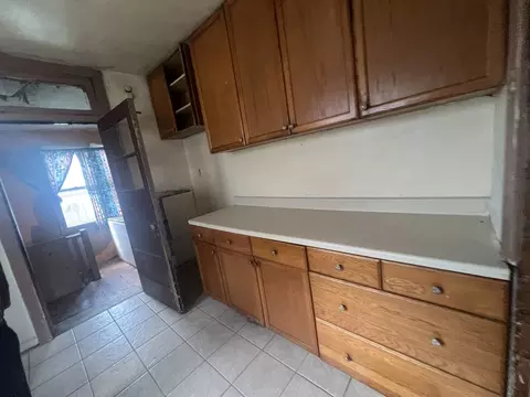 Kitchen - 9834 S Drexel Ave, Chicago, IL 60628 photo 2 of 3