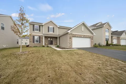 1427 Garfield Dr, Elburn, IL 60119