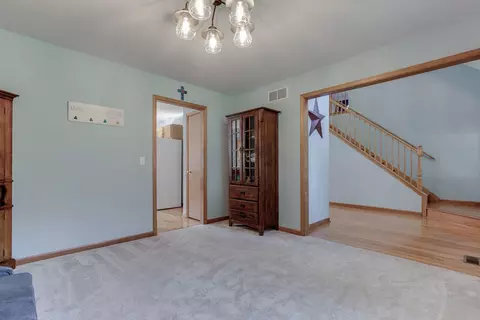 855 Ayers St, Bolingbrook, IL 60440 photo 10