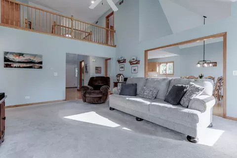 855 Ayers St, Bolingbrook, IL 60440 photo 17