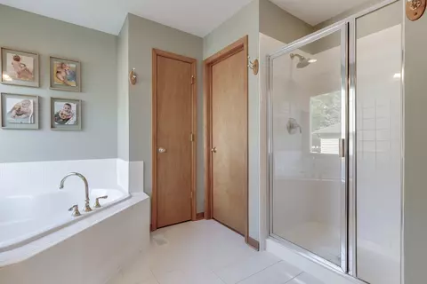 855 Ayers St, Bolingbrook, IL 60440 photo 23