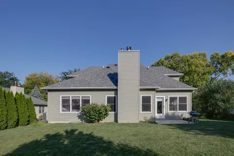 855 Ayers St, Bolingbrook, IL 60440 photo 4