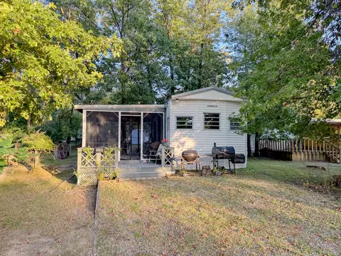 1386 Woodhaven, Sublette, IL 61367
