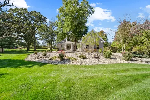 4821 Inmans Way, Ringwood, IL 60072