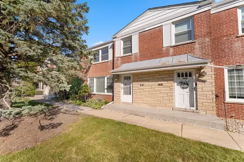 716 N Western Ave, Park Ridge, IL 60068
