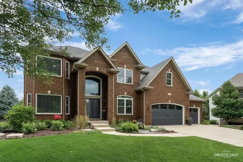 3003 Kingbird Ct, Naperville, IL 60564