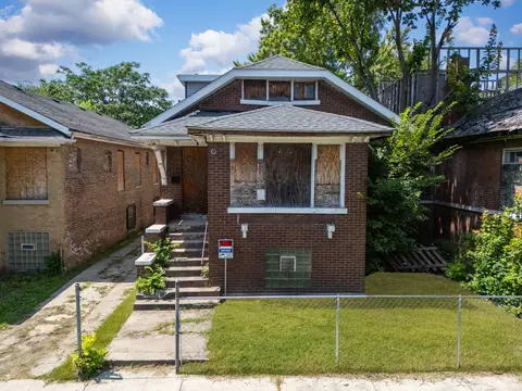 7028 S Carpenter St, Chicago, IL 60621