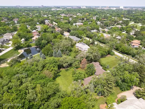 2525 35th St, Oak Brook, IL 60523 photo 8