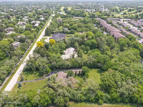 2525 35th St, Oak Brook, IL 60523 photo 6