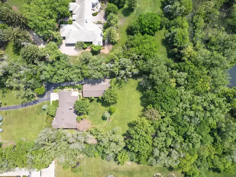 2525 35th St, Oak Brook, IL 60523 photo 4
