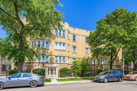 3102 W Berteau Ave #3, Chicago, IL 60618