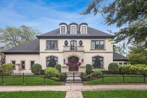 1300 W Maple Ave, La Grange, IL 60525