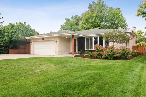 530 N Myrtle Ave, Elmhurst, IL 60126