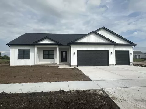 247 Creekside Dr, Byron, IL 61010 photo 8