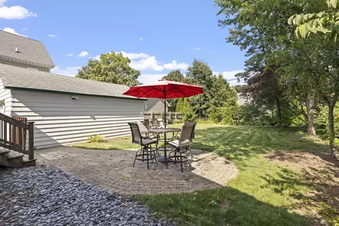 Exterior - 438 S Wright St, Naperville, IL 60540 photo 3 of 8
