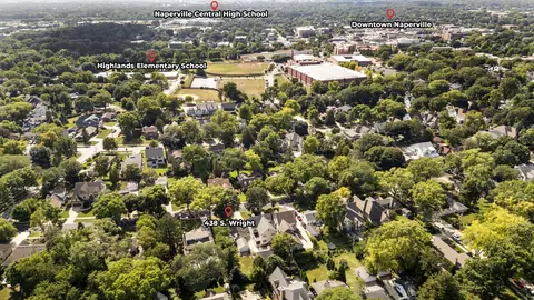 View/Area - 438 S Wright St, Naperville, IL 60540 photo 2 of 6