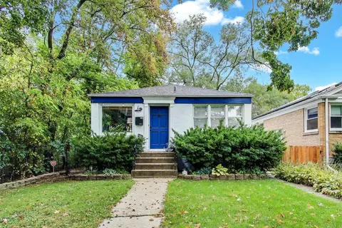 235 Richmond St, Evanston, IL 60202