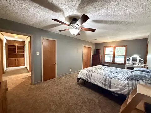 Bedroom - 304 E Conron Ave, Danville, IL 61832 photo 2 of 2