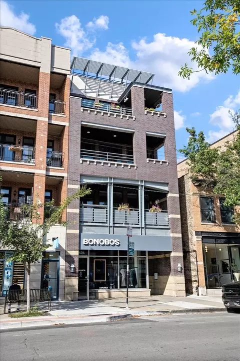3434 N Southport Ave #2, Chicago, IL 60657