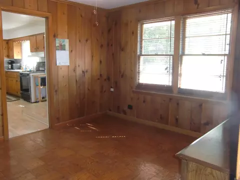 Dining - 7357 W 109th St, Worth, IL 60482 photo 1 of 1