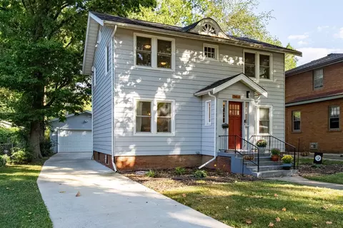 1411 Fell Ave, Bloomington, IL 61701