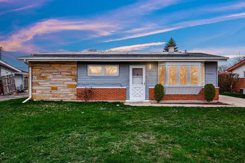 1494 Stanley Blvd, Calumet City, IL 60409