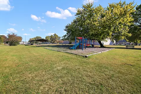 547 W Bourbonnais St, Kankakee, IL 60901 photo 20