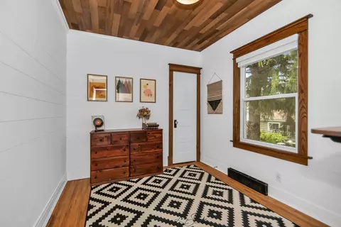 Other - 204 E Burlington St, Riverside, IL 60546 photo 2 of 2