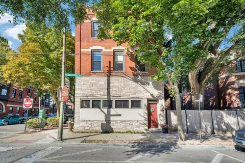 2300 N Southport Ave #3C, Chicago, IL 60614