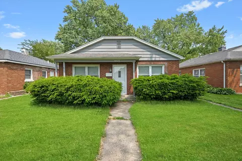 14925 Oak St, Dolton, IL 60419