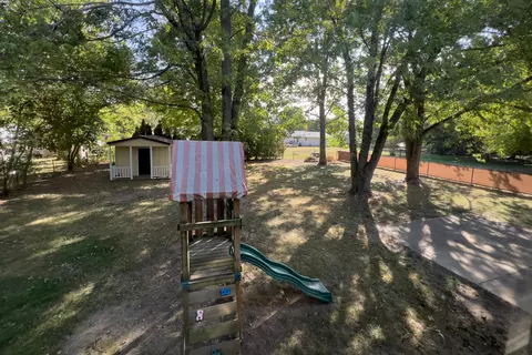 Exterior - 314 S Maple Ave, Minier, IL 61759 photo 1 of 9