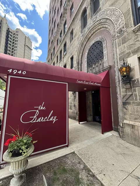 4940 S East End Ave #2C, Chicago, IL 60615