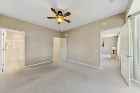 2864 Edgewater Dr, Elgin, IL 60124 photo 12