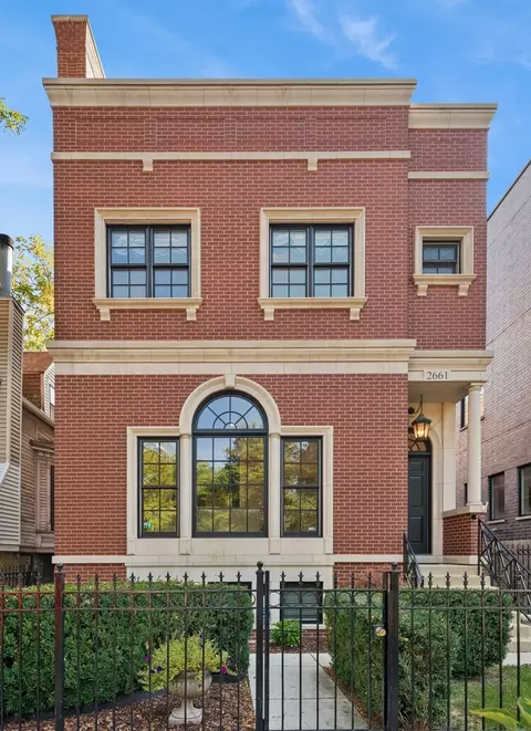 2661 N Dayton St, Chicago, IL 60614